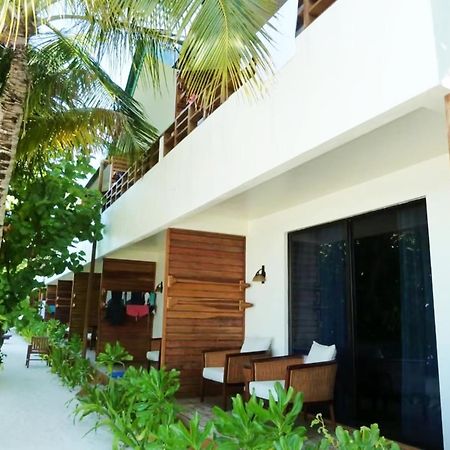 Eriyadu Island Resort Esterno foto