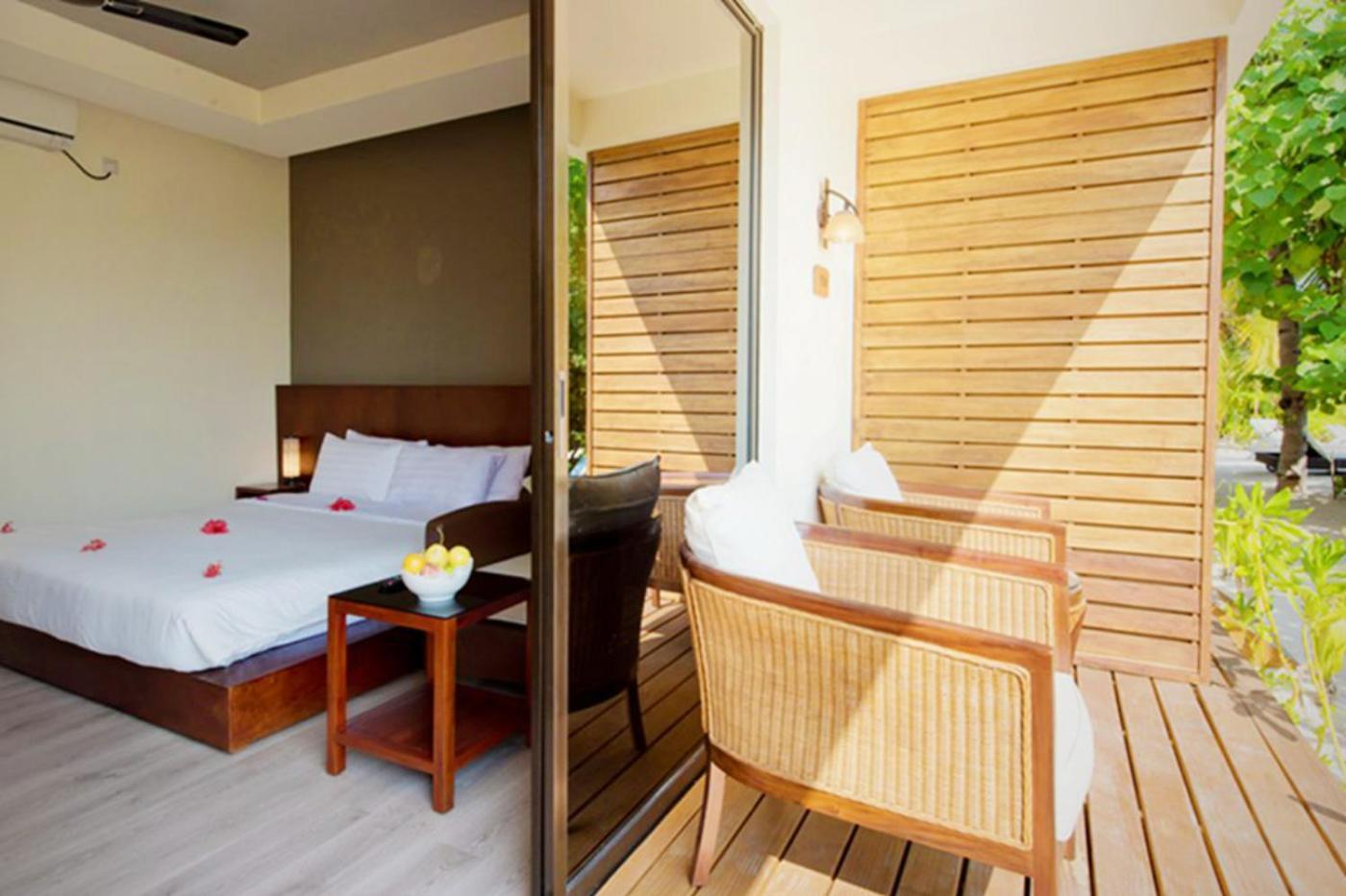 Eriyadu Island Resort Esterno foto