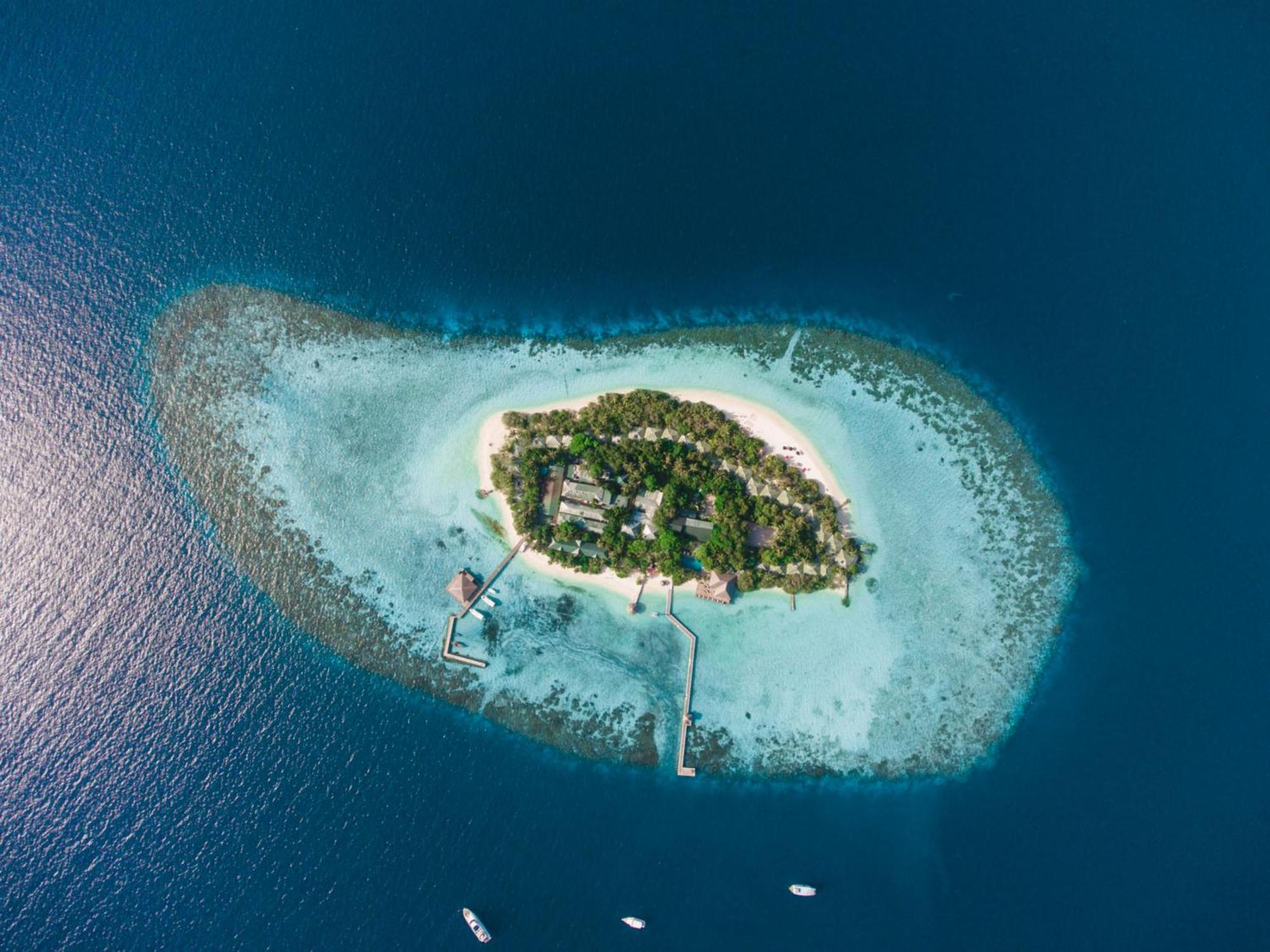 Eriyadu Island Resort Esterno foto