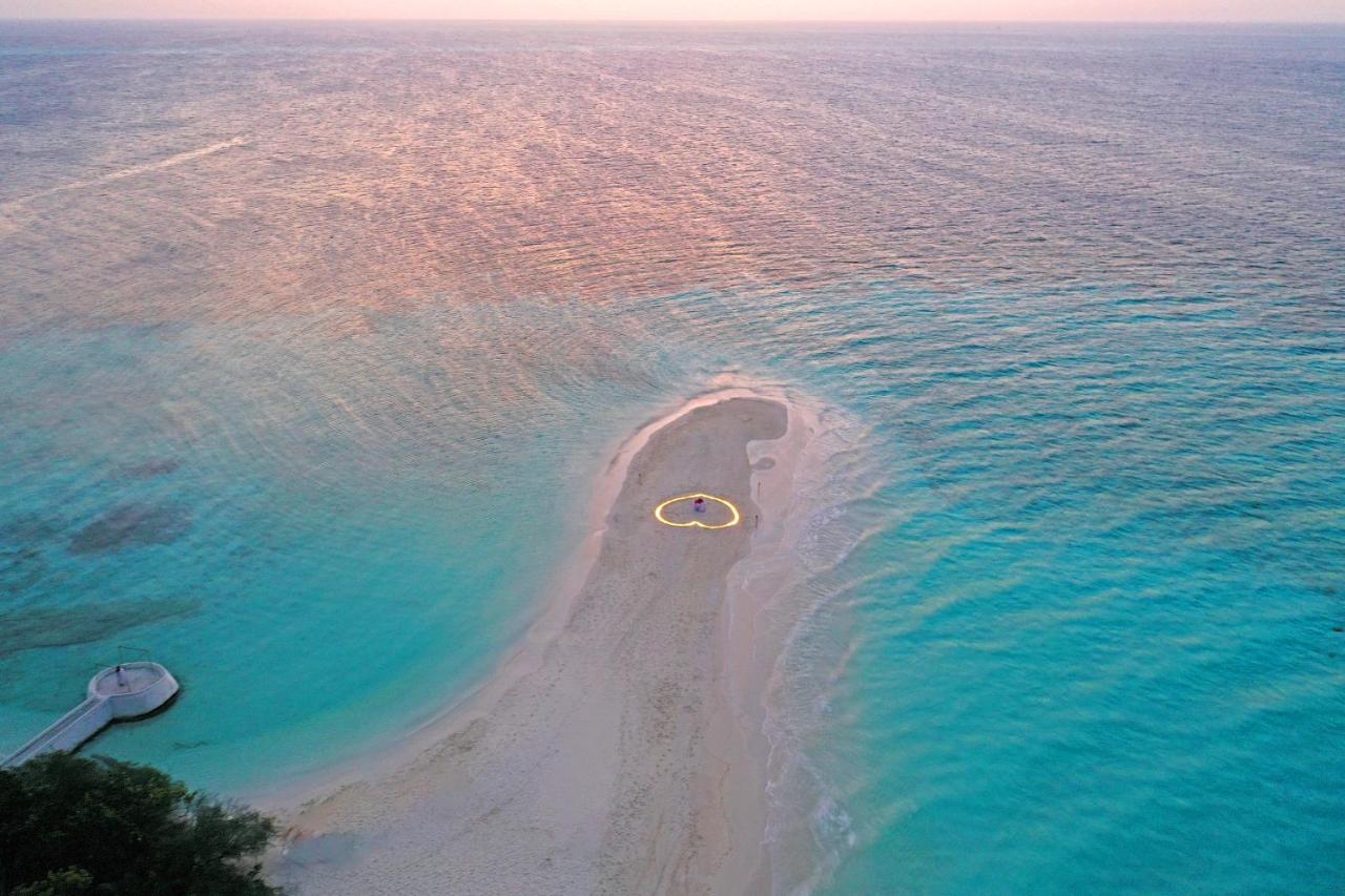 Eriyadu Island Resort Esterno foto